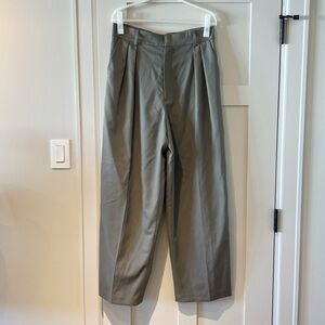 Kallmeyer Lightweight Wool Pleated Wide leg Trousers